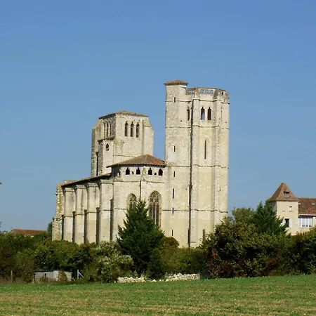 Prázdninový dům Domaine Des Nuits De Gascogne *